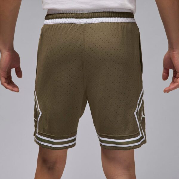 1128580-1200-1200 Short Jordan Diamond Sport Verde Oliva