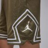 Short Jordan Diamond Sport Verde Oliva