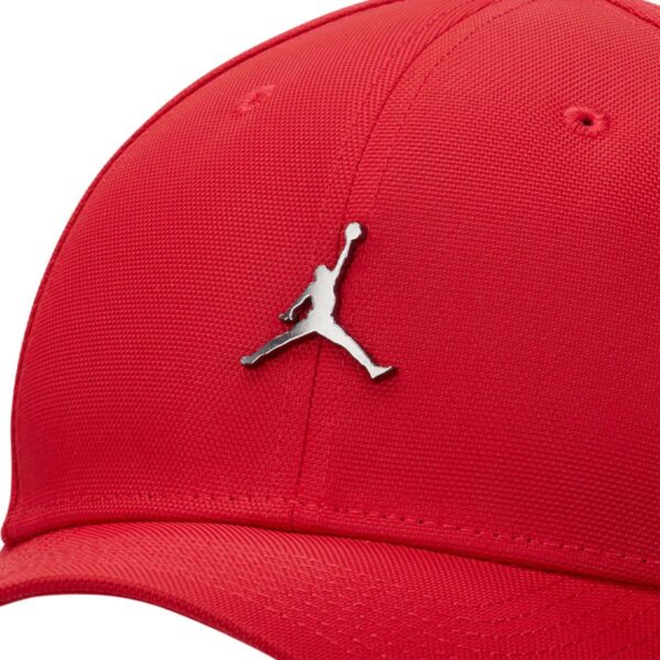 gorra-roja-jordan-fondo-3 Gorra Jordan Classic99 Metal Roja