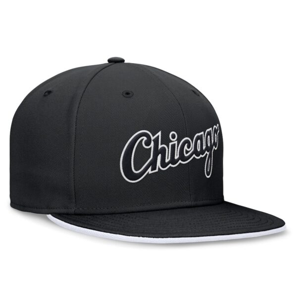 Gorra Nike MBL Plana Chicago B Cerrada