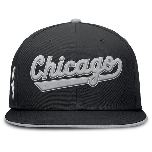 Gorra Nike MBL Plana Chicago W Cerrada